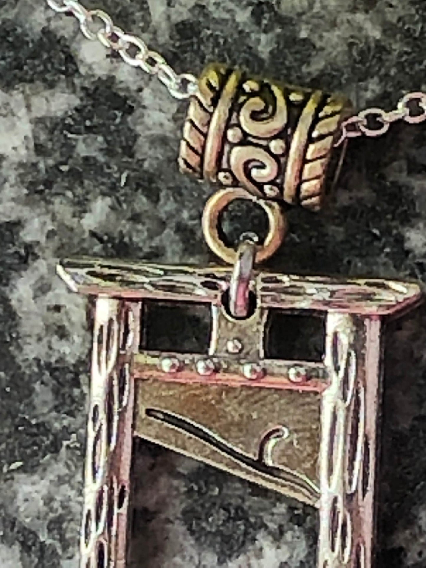 Silver Guillotine Necklace